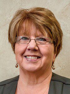 Dawn_Cram_Commercial_Lines_Manager_Gilbert_Insurance